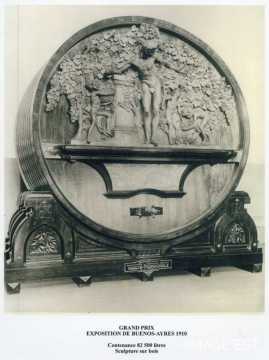 Grande foudre de 1910 de la tonnellerie Adolphe Fruhinsholz (Nancy)